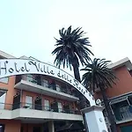 Delle Rose Aparthotel 3*